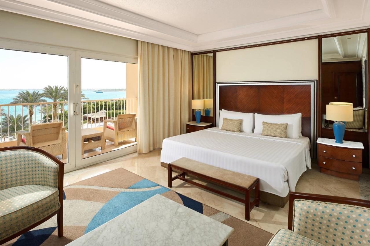 Marriott Beach Resort camera