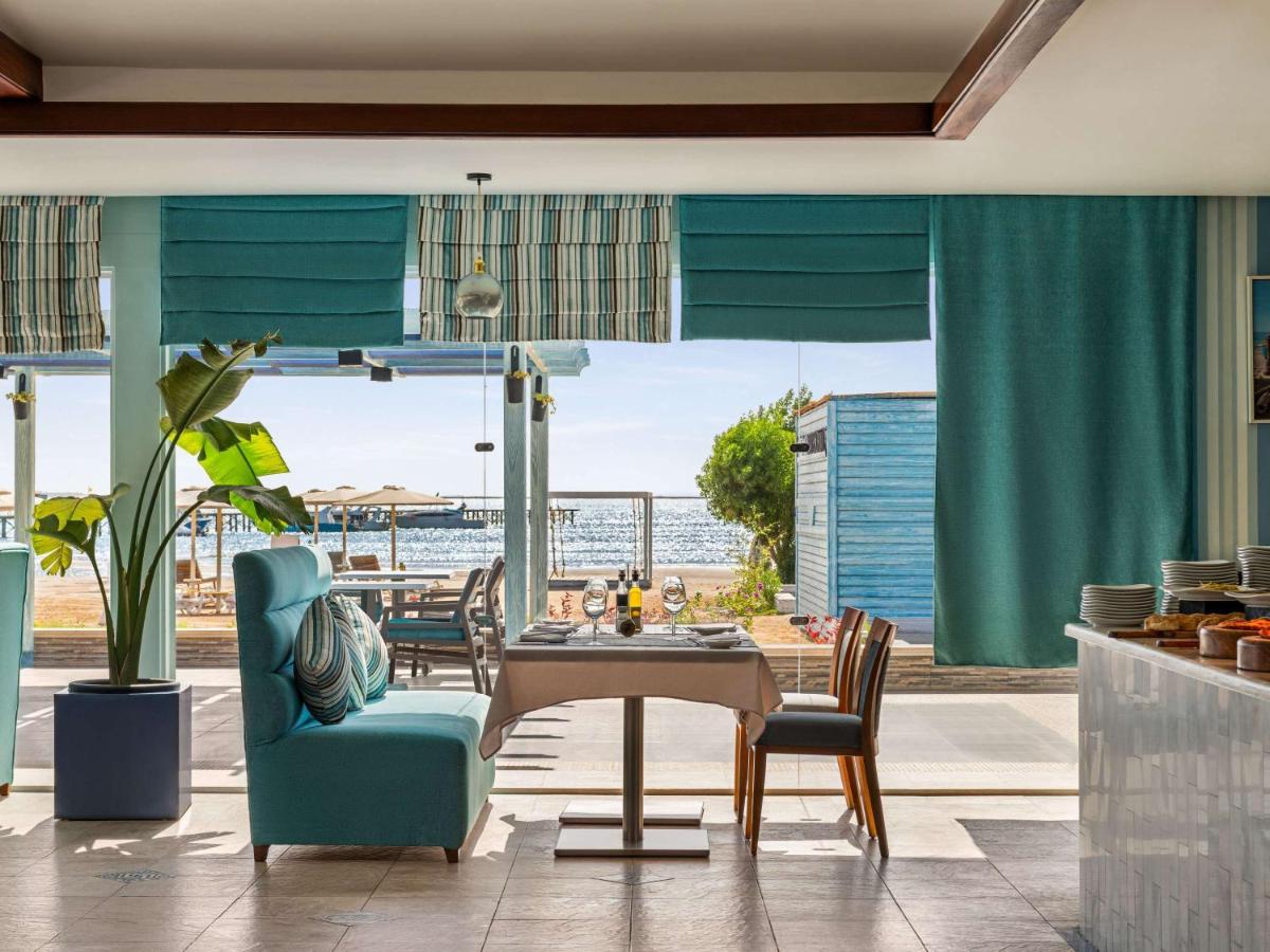 Movenpick Resort Soma Bay restaurant